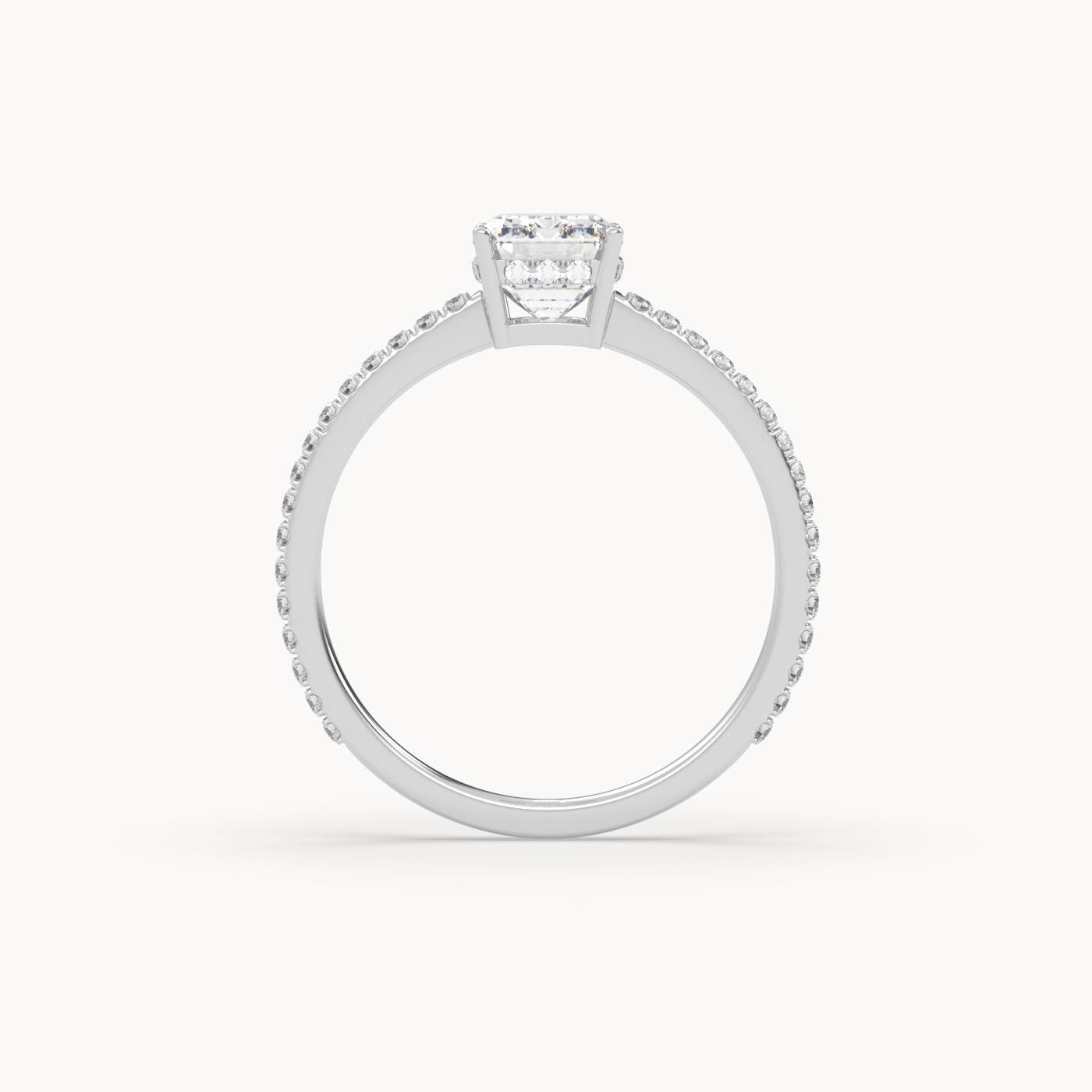 Pierścionek z Białego Złota 18k z Diamentem Laboratoryjnym o Szlifie Szmaragdowym, Bocznymi Diamentami Pavé i Underhalo
