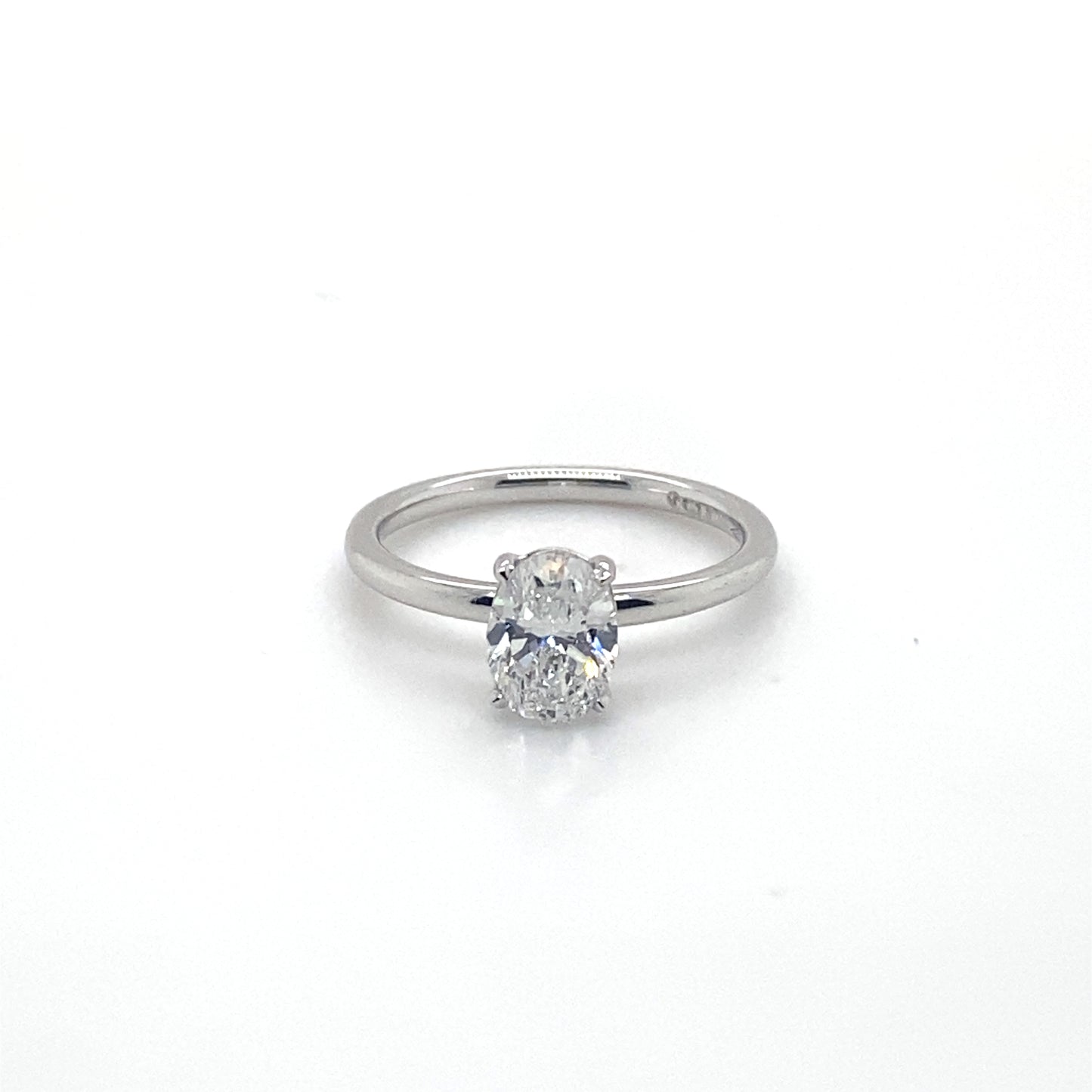 Pierścionek z Białego Złota 18k z 1.10 ct Owalnym Diamentem