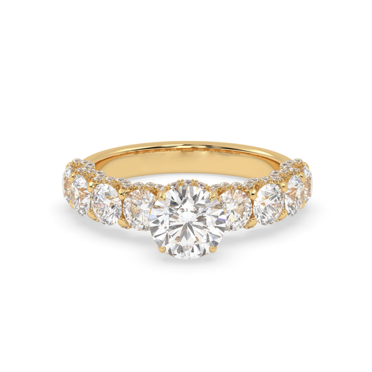 Pierścionek z Żółtego Złota 18k z Laboratoryjnym Okrągłym Diamentem, Bocznymi Diamentami i Diamentami Pod Pazurami